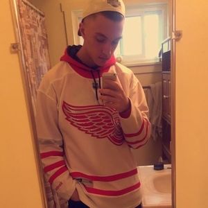 Meet your Posher, Justin